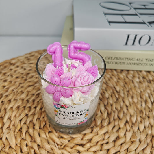 Lõhnaküünal sünnipäevaks